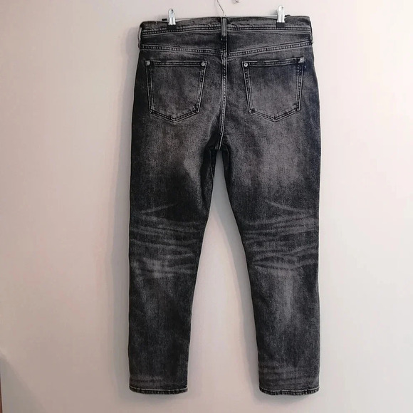 Anthropologie Pilcro Slim Boyfriend Jeans in Washed Black Distressed 31 (12) - Picture 4 of 16